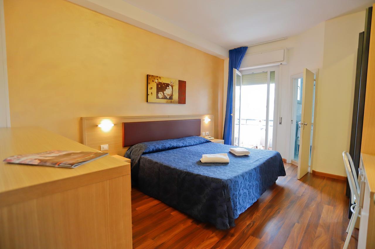 Hotel Grifone Principina a Mare Ngoại thất bức ảnh