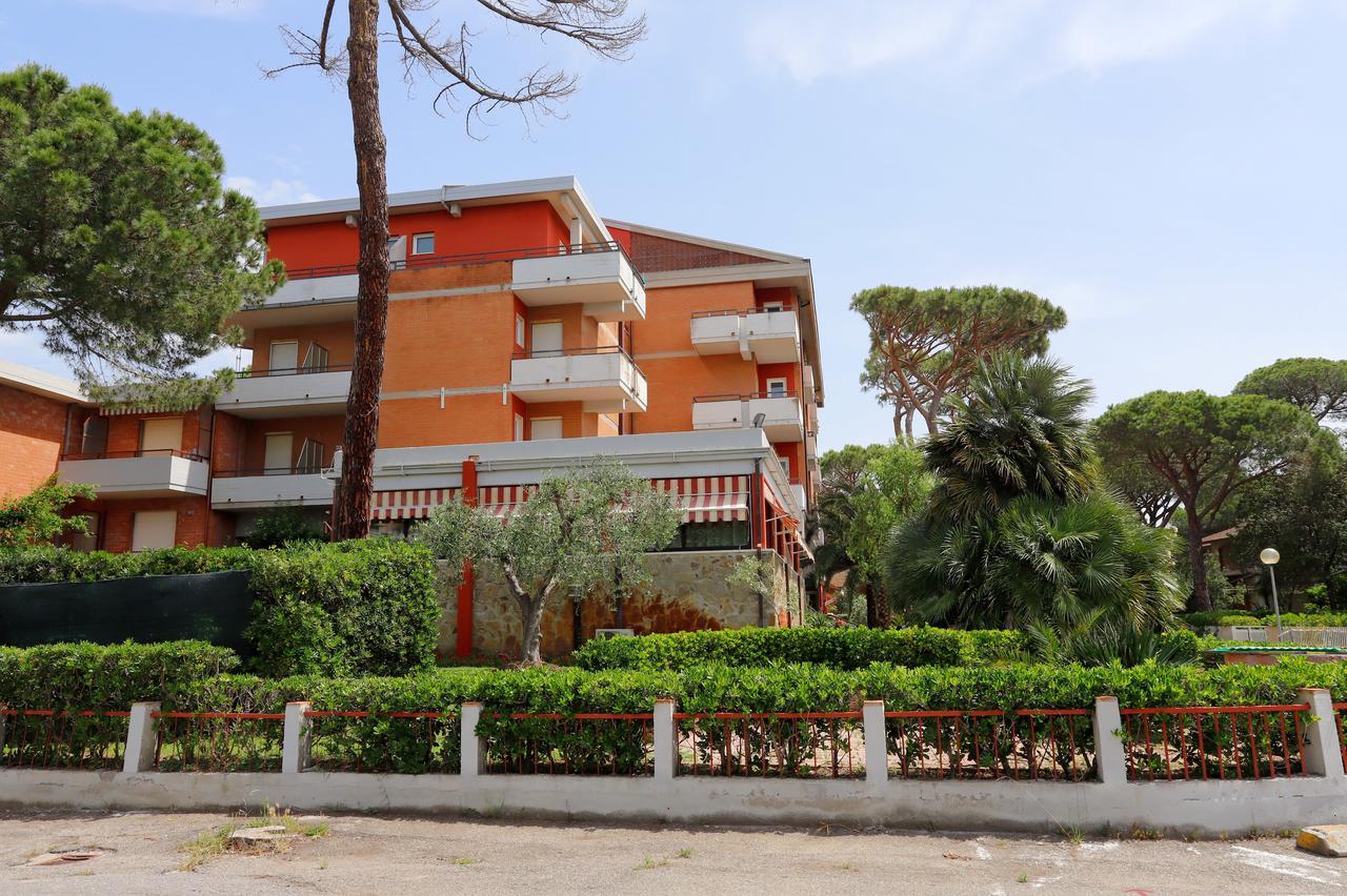 Hotel Grifone Principina a Mare Ngoại thất bức ảnh